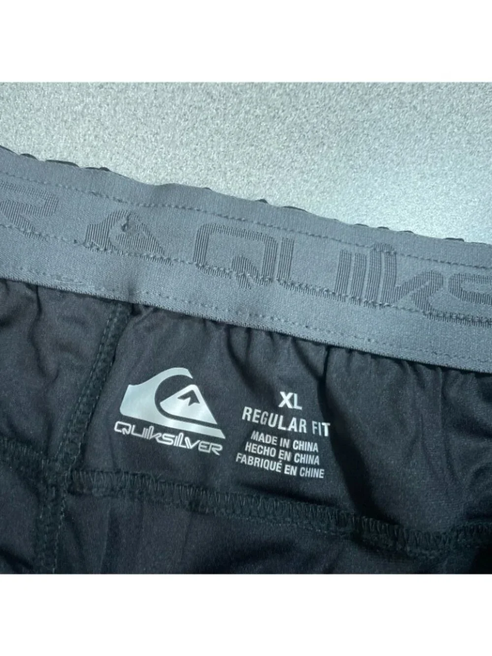 NWOT Quiksilver Men's Black XL Regular Fit Active Shorts Pull on